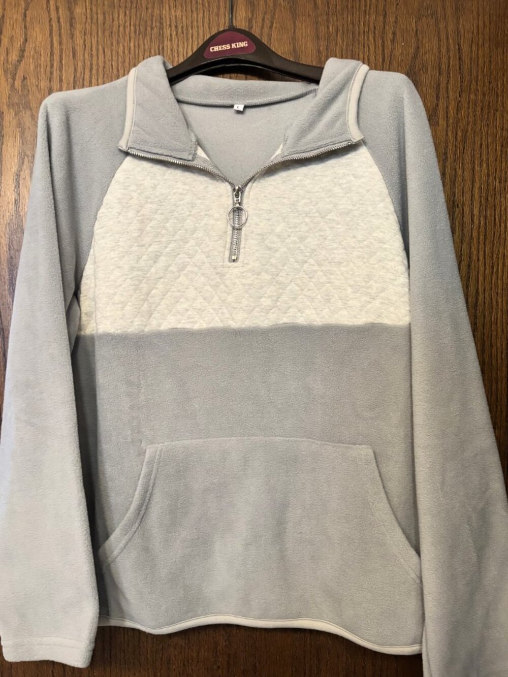 Ladies Long Sleeve Gray Fleece Top Quilted Top, Pouch Pocket Sz Large New/no tag